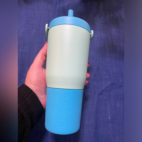 Brumate 25oz Seaglass Resa